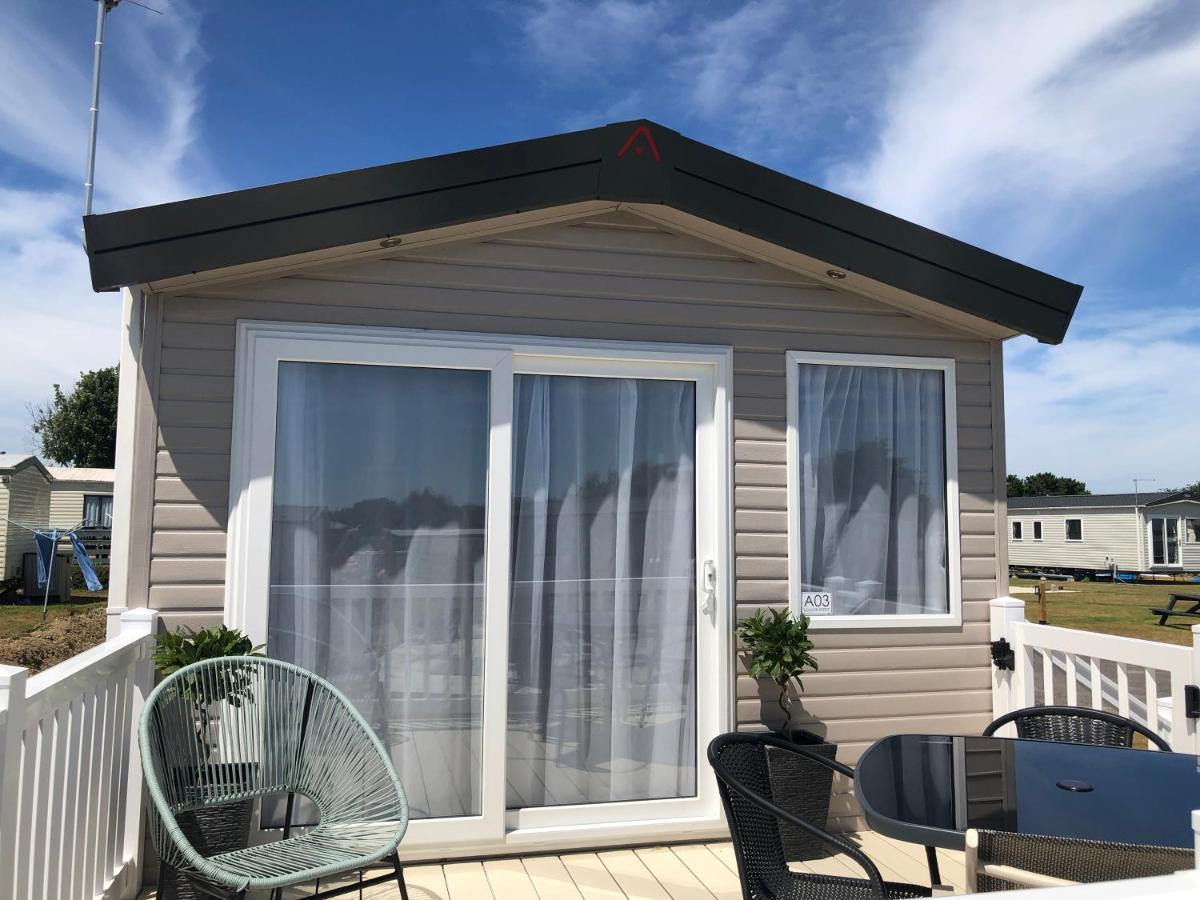 Summer Breeze @ Seven Bays, Padstow Eksteriør billede